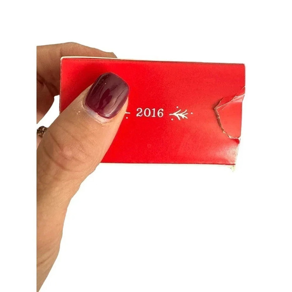 NWT Hallmark Keepsake Mom To Be Christmas Ornament Baby Bottle Teddy Bear Bag - Picture 5 of 5